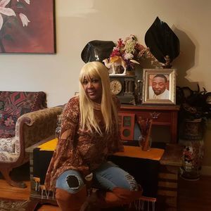 Meet your Posher, Pearl